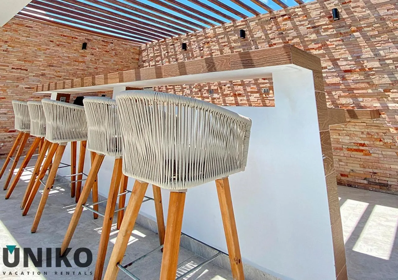 Peaceful New Studio In Midtown Menesses Apartment Playa del Carmen